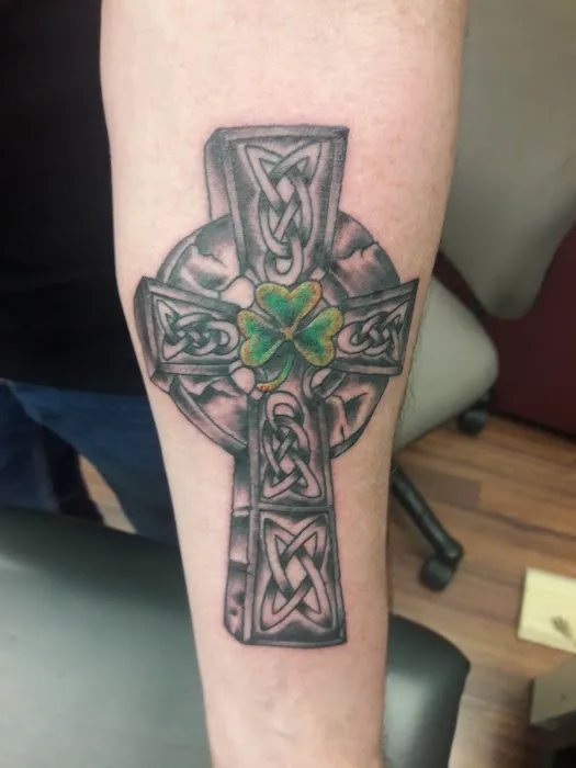 Pete & Cubo's Tattooing & Body Piercing 0
