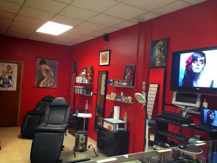 X tattoo studio 4