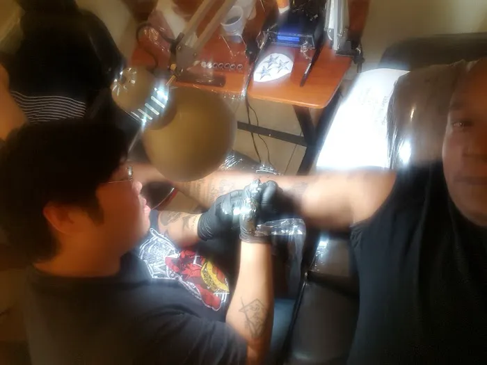 Chino Rican Tattoo & body art 4