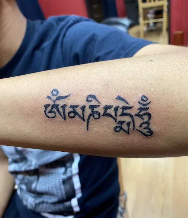 Jackie tattoo shop 0