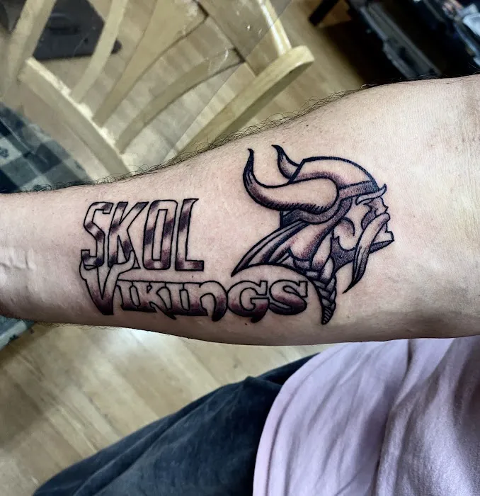 Jackie tattoo shop 4