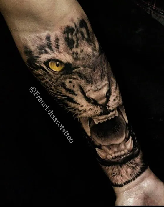 Ink private tattoo 6