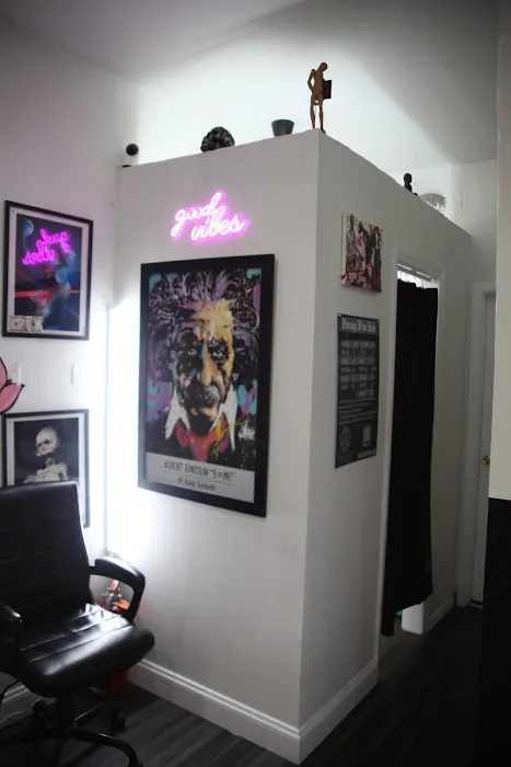 GGG FINE ART TATTOO 1