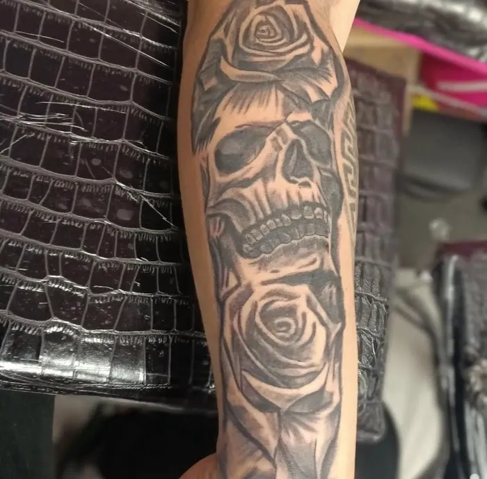 Big Geo Tattoo shop 1