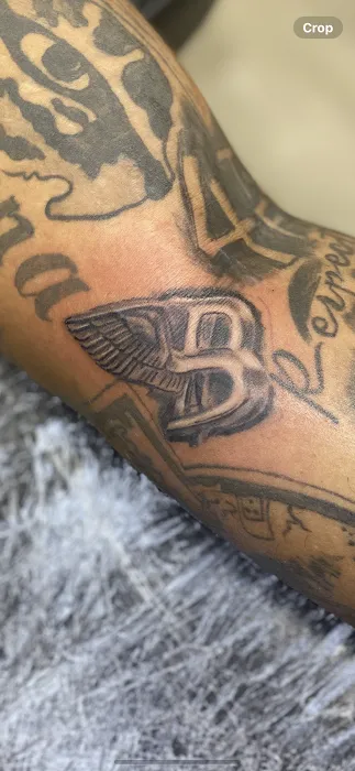 Big Geo Tattoo shop 9