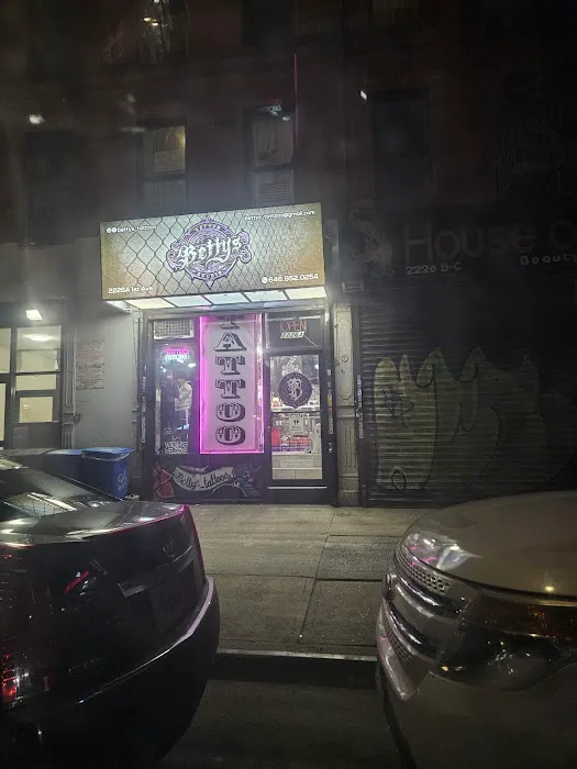 Betty's Tattoo Studio 0