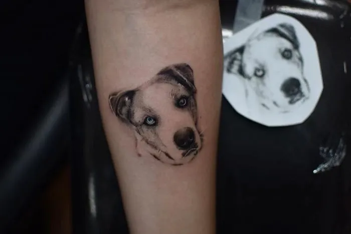 Bee Tattoo Studio 2
