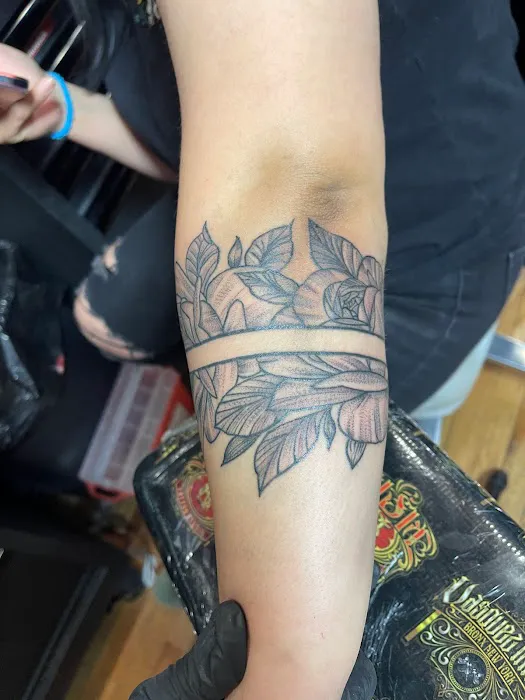 NonstopHustle Tattoo Studio 0