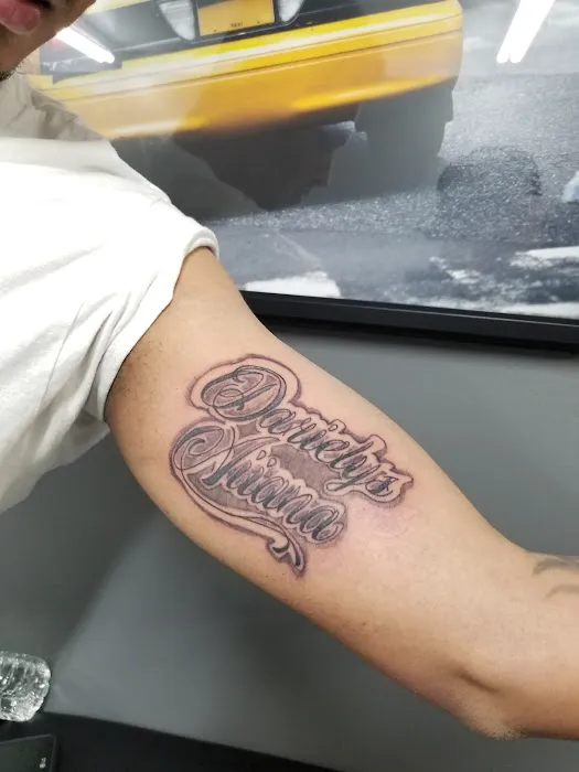 Chucky's Cut Tattoo & Barbershop llc 0