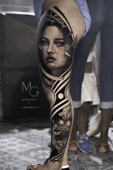 Moonlight Gallery 2