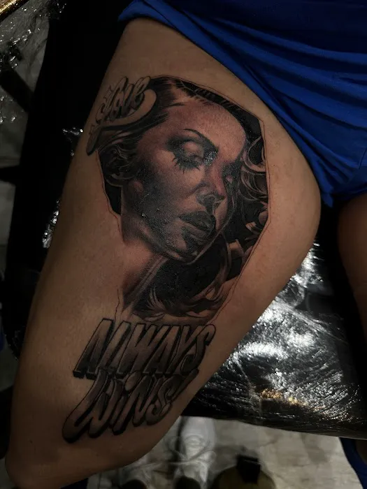 MI VIDA TINTA TATTOO 0
