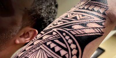lark tattoo westbury reviews