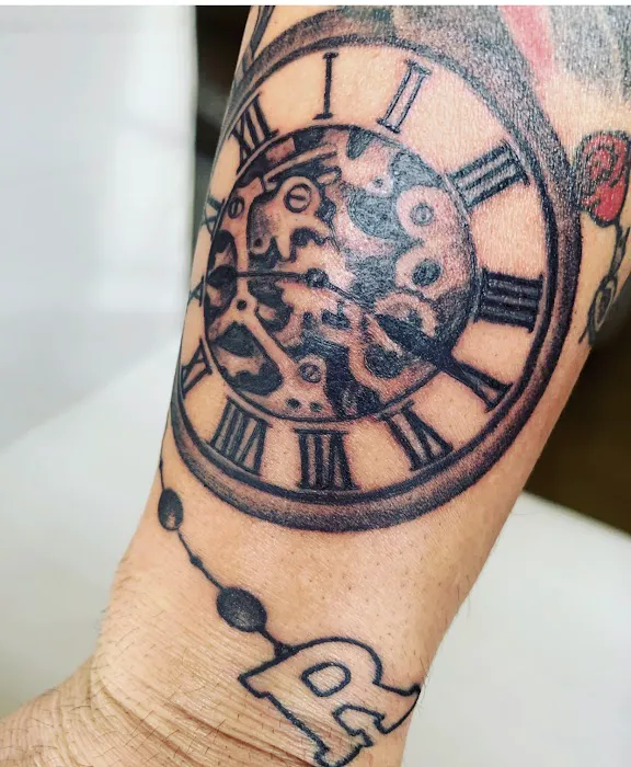 Born 4 INK 0