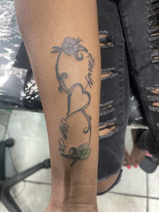 Born 4 INK 3