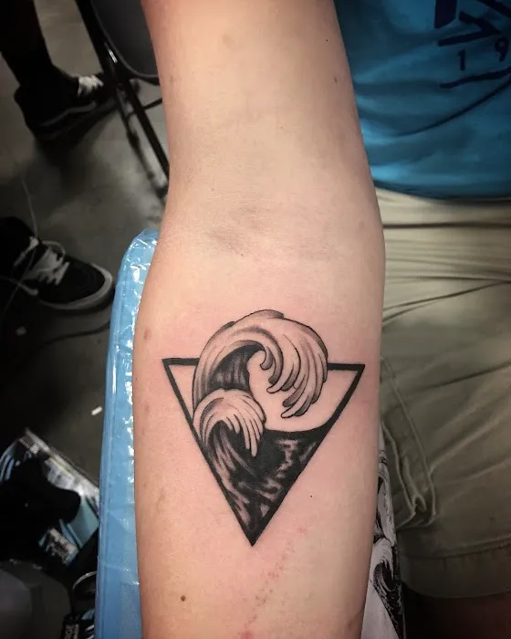 Born 4 INK 5