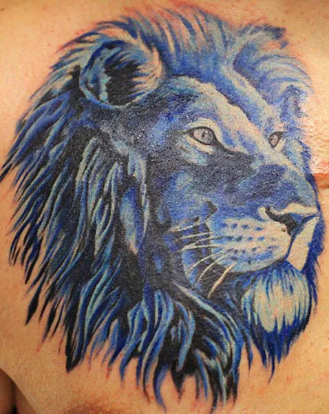 Anime ink 2099 mobile tattoo and piercing studio 3