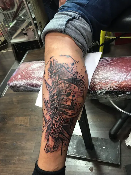 UPTOWN TATTOO 1