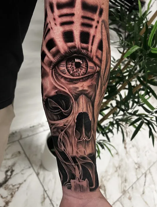 Ink Wave Studio 1