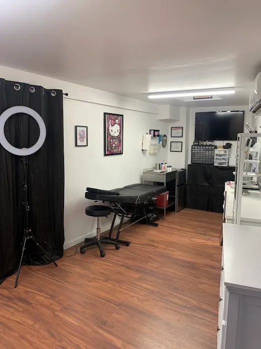 Glorious Tattoo Studios 7