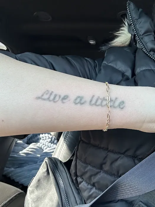 Removery Tattoo Removal & Fading 3