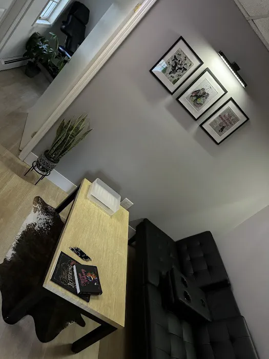 Dreamville Tattoo Studio 3