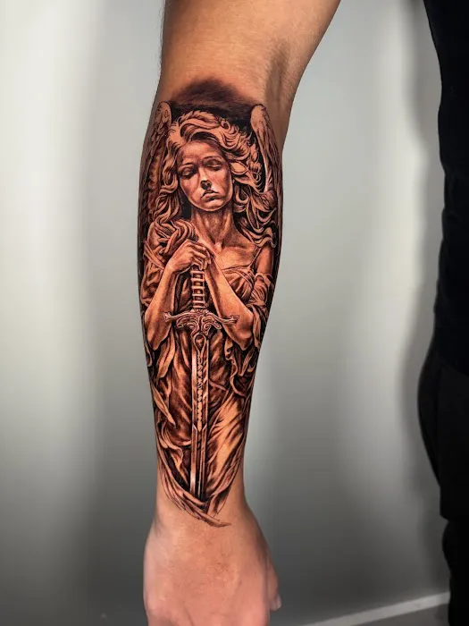 Anarchy 16 Tattoo Studio 4