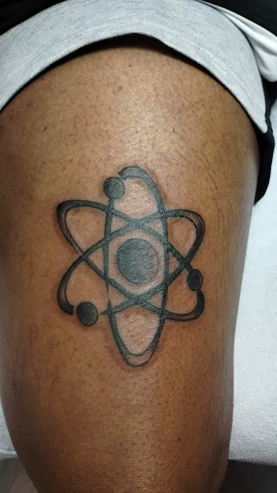 Hutton Street Tattoo 8