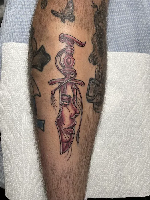 Beacon Tattoo & Piercings 1