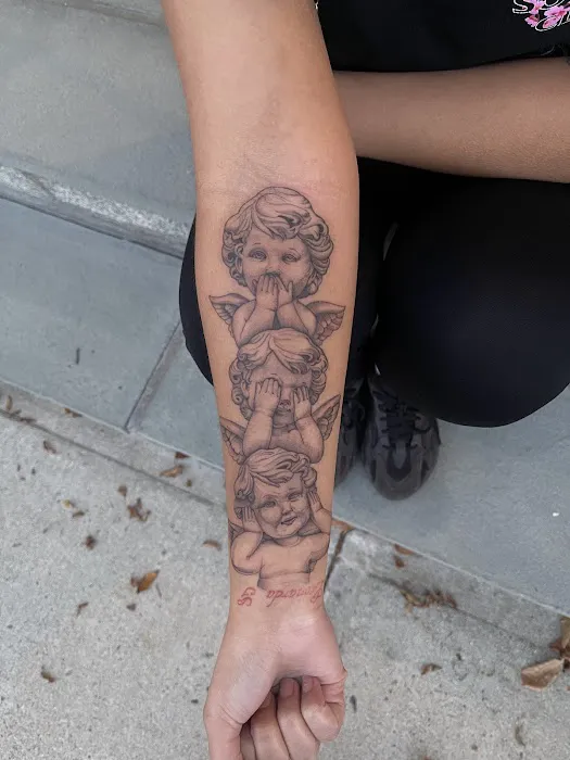 NV.INK Tattoo Studio 6