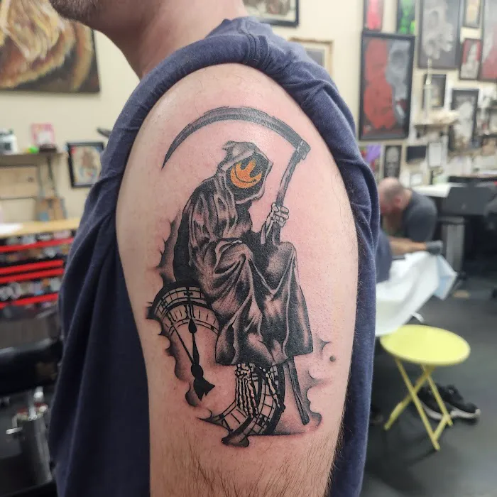 Authentic Arts Tattoo & Piercing 7