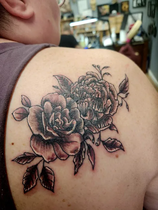 Inking Out Loud Tattoo Studio 4