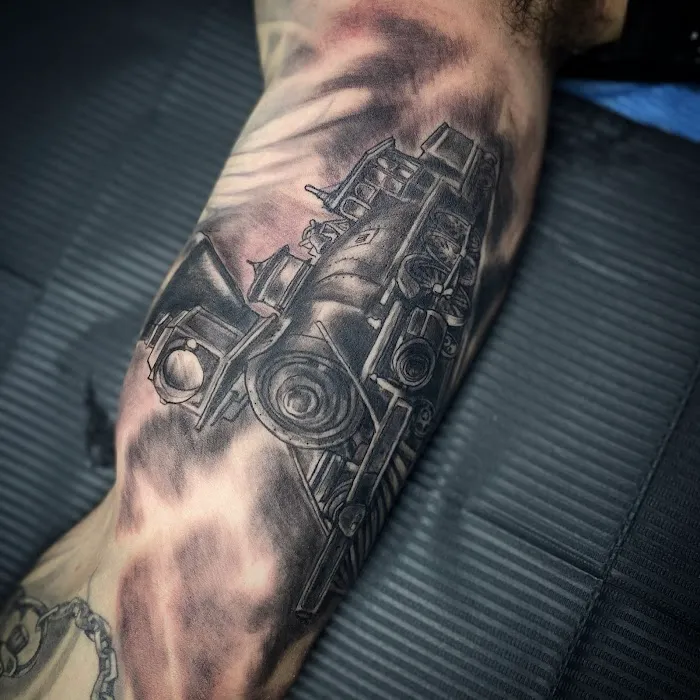 Ink Buster Tattoo 0