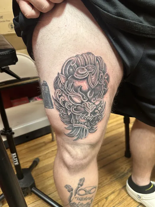 Cliff's Tattoo Inc 4