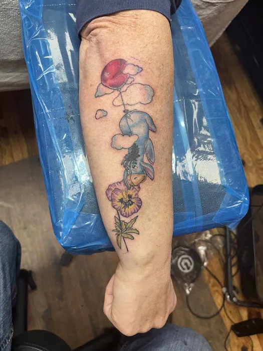 Cliff's Tattoo Inc 6