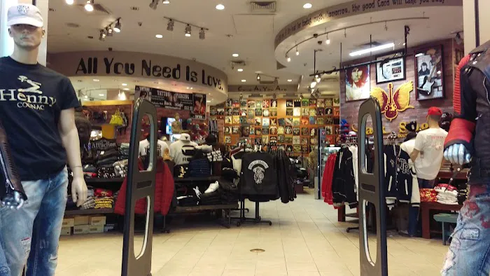 Backstage Tattoo & Piercing Palisades Mall 2