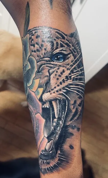 Big Joe & Sons Tattoo 8