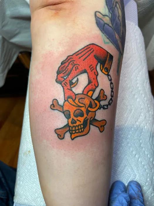 Lakeside Tattoo Studio 5