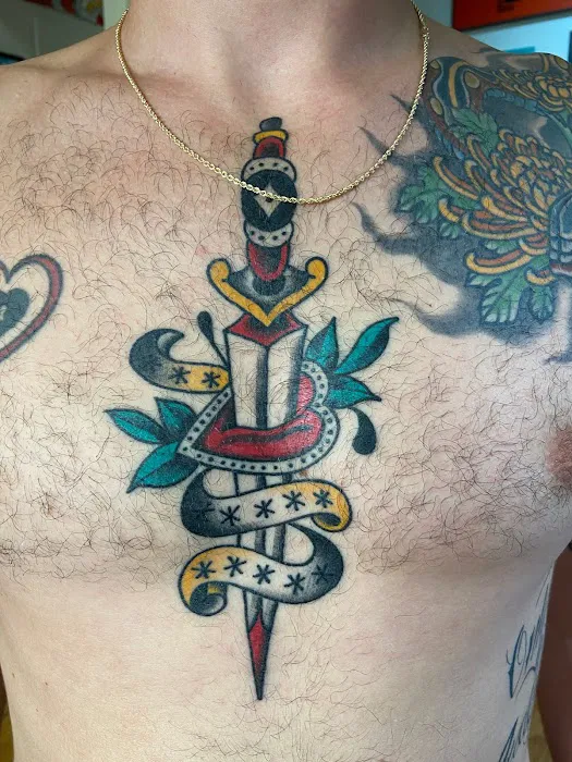 Lakeside Tattoo Studio 8