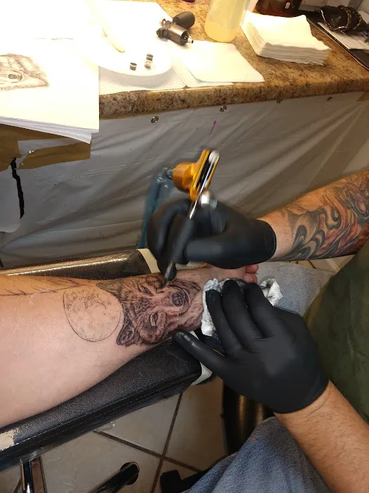 Eagle Tattoo Studio 1