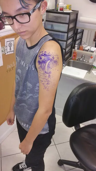Eagle Tattoo Studio 7