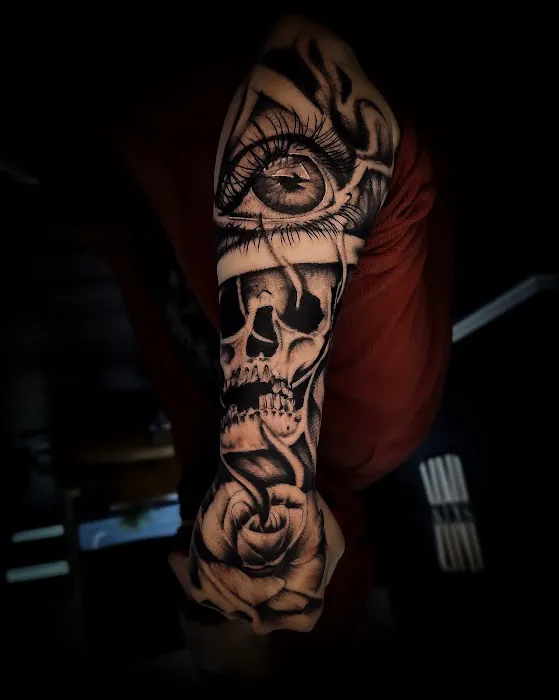 Ink & Skin 4