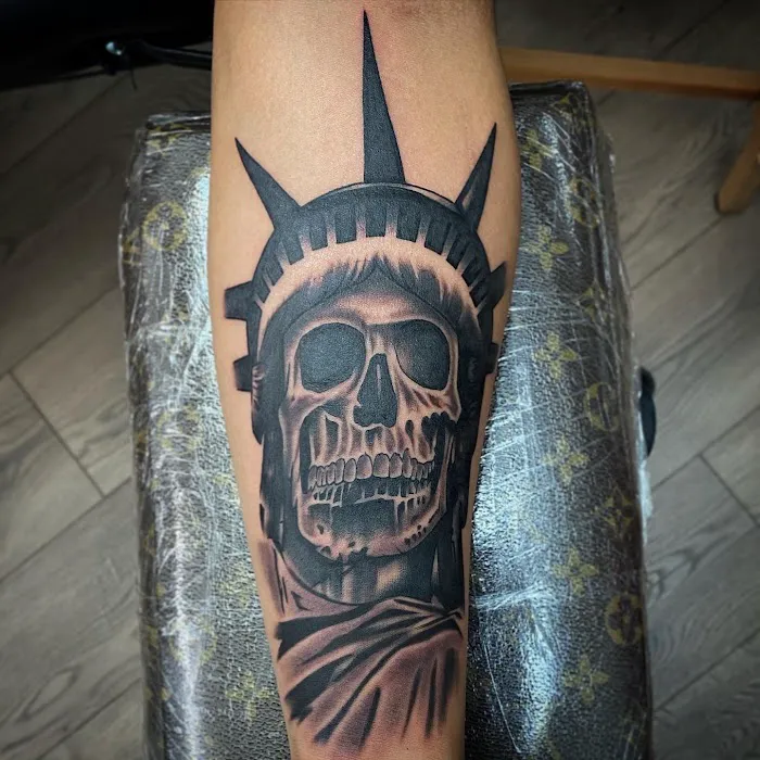 Diehard Tattoo Studios 6