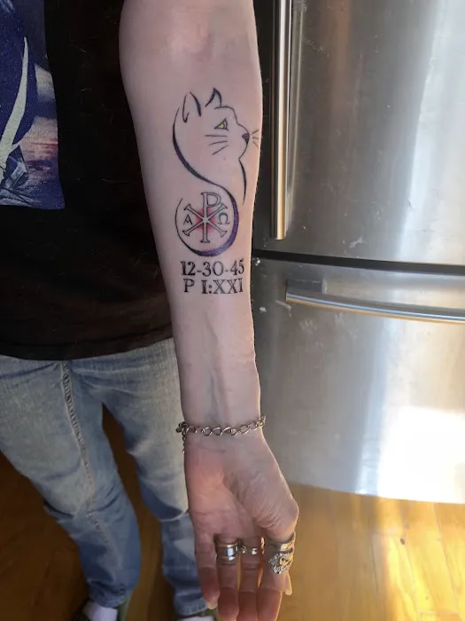 Moonlight Tattoo 0