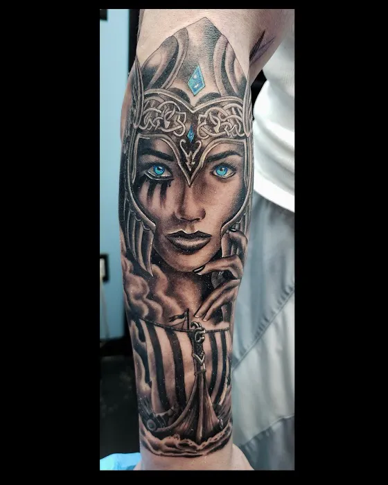 TattooistGus 5