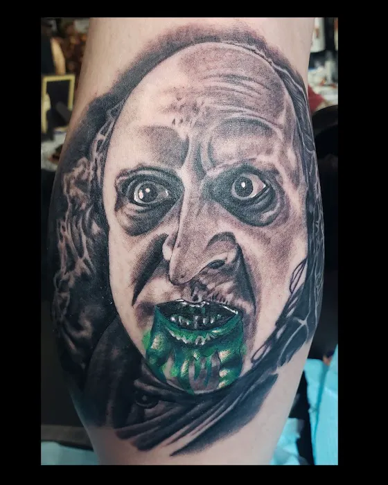 TattooistGus 7