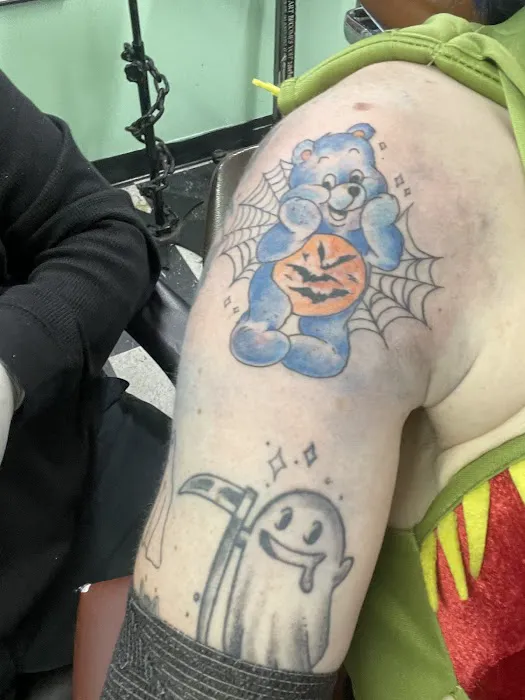 Top Hat Tattoo 7