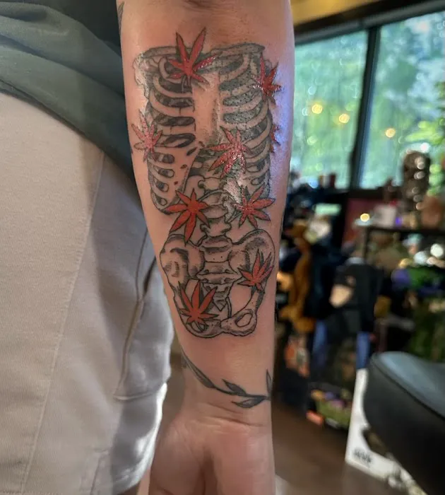 Alien Ink Tattoos 1