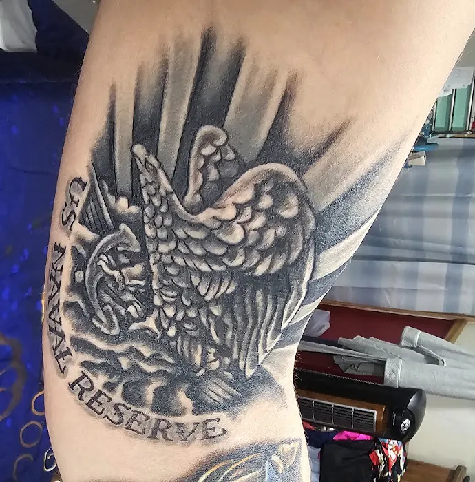 House of 1000 Tattoos 9