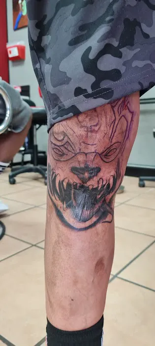 Darkside Tattoo and Body Piercing LLC 3