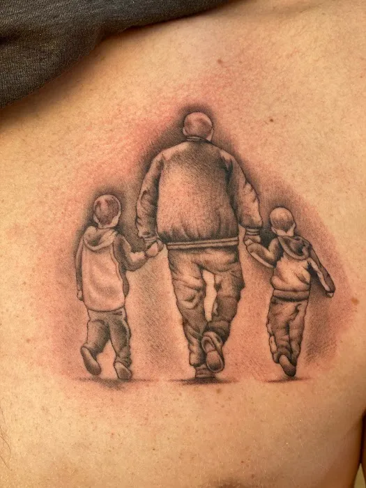 Pia's Tattoo & Art Gallery 7
